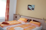 pension-alscher_fewo-schlafzimmer
