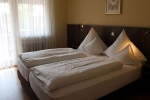 hotel-gasthof-roessle_zimmer-doppelbett