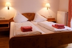 landgasthof-adler-pelzmuehle_fewo-schlafzimmer