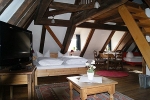 brauereigasthof-und-hotel-zum-schwarzen-ross_suite