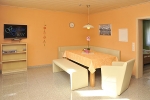 gaestehaus-durst_fewo1-wohnbereich