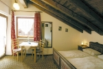 pension-haus-riefler_rustikales-zimmer