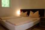 ferienpark-steintal-geraberg_haus-no-1-schlafzimmer