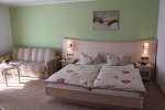 landgasthof-sauer_zimmer-doppelbett