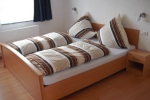 fewo-grosse-albferien_schlafzimmer