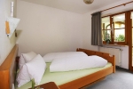 landhaus-lacher_wohnung-schlafbereich