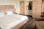 hotel-restaurant-neugebauer_schlafzimmer