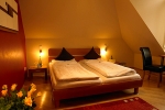 landhotel-hauer_schlafzimmer-eins
