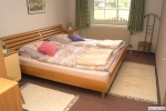 fewo-haus-zum-see_schlafzimmer