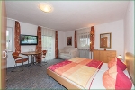 hotel-garni edelweiss_schlafzimmer