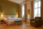 pension_weingut-matthiashof_schlafzimmer2
