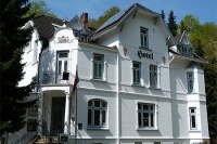 „Villa im Steinbusch“
