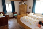 ferienhof-hendlmuehle_schlafzimmer-fewo